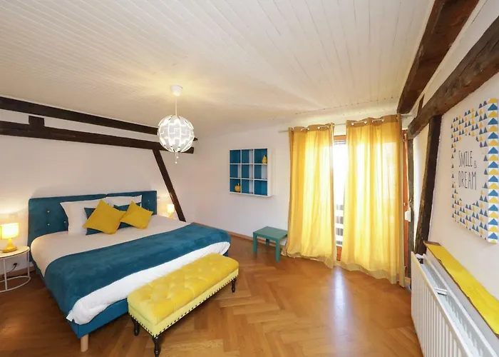 Maison Centre Jacuzzi Jardin Et Climatisation Vakantiehuis