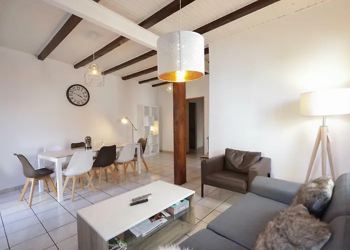 Maison Centre Jacuzzi Jardin Et Climatisation *